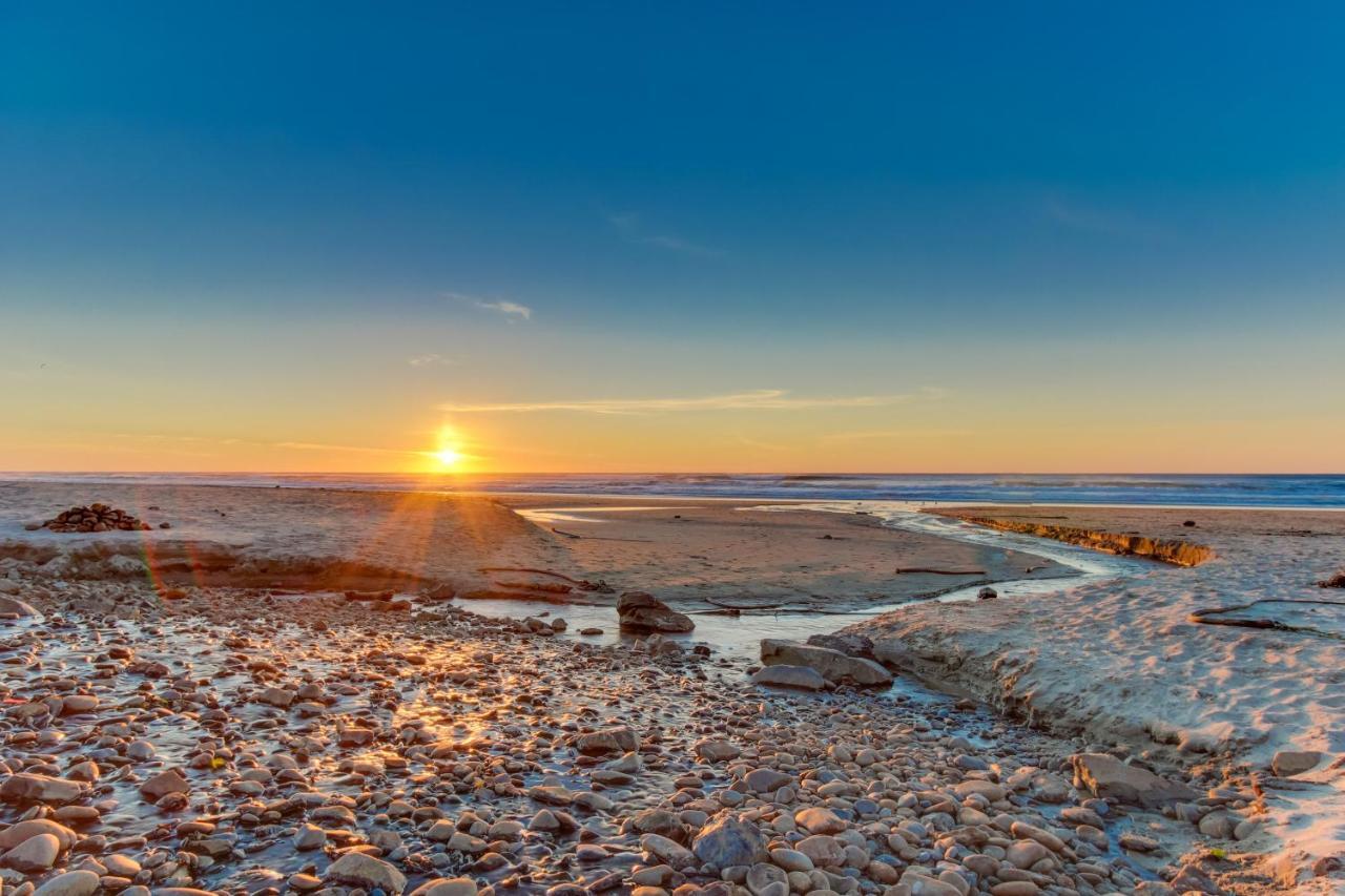 Beach Haven Lincoln City Exteriör bild
